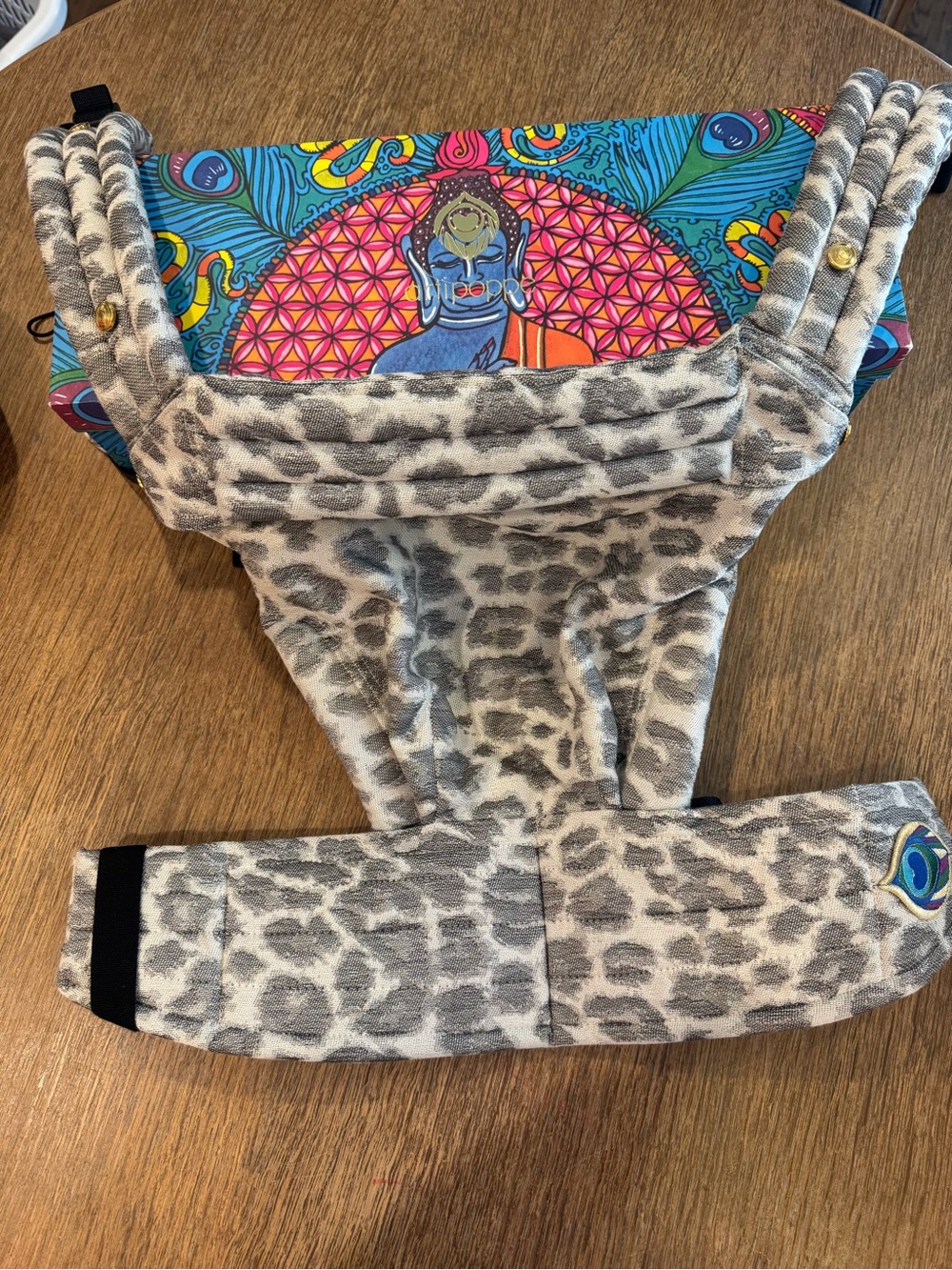 Leopard-Print Kids Carrier Panel in Gray - Picture 2 of 7